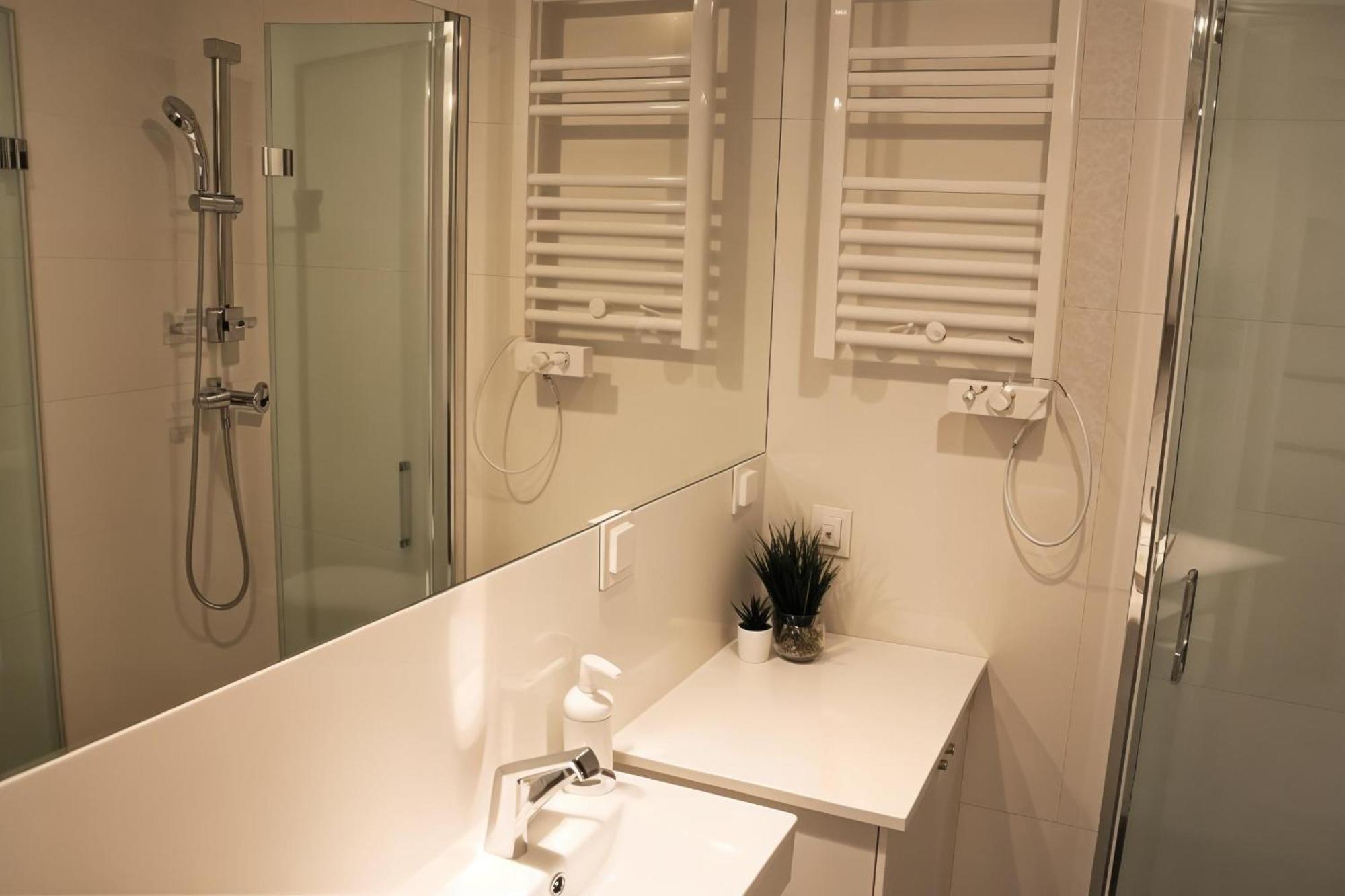 Cracow Vistula Boulevard #2 - Old Town Apartment